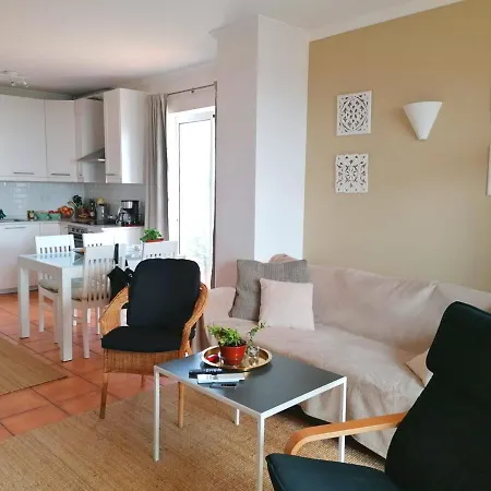 شقة Sweden - Floor One Bedroom With Sea Views - Rs