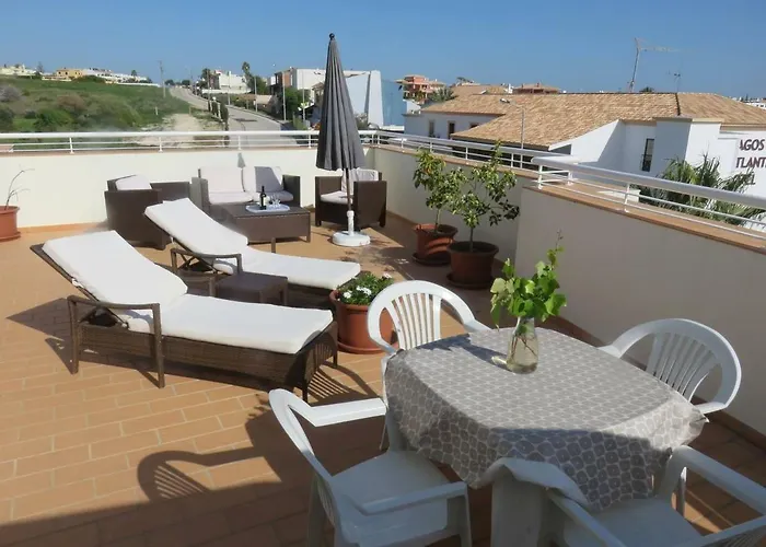 Sweden - Floor One Bedroom With Sea Views - Rs Appartement Lagos