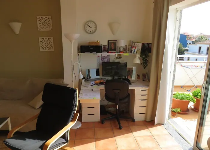 Sweden - Floor One Bedroom With Sea Views - Rs